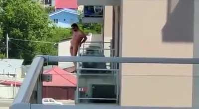 Man jumps off a building to escape lover’s husband, lands very badly.