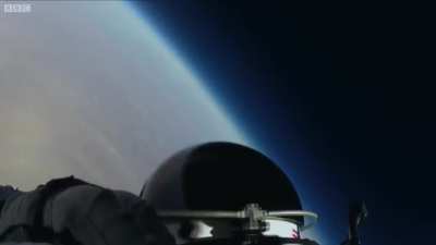 Felix Baumgartner's 127,852 ft / 843 mph freefall from space