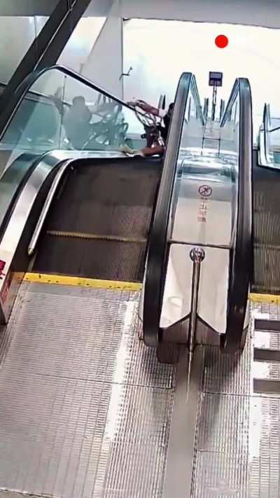 Using an escalator while on a bike