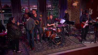 This Is Us: The Band (Hollywood Game Night, 2017)