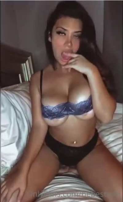 💦