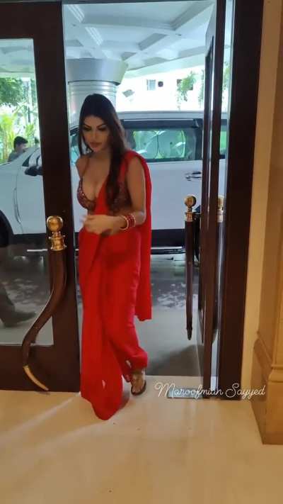 Sherlyn Chopra