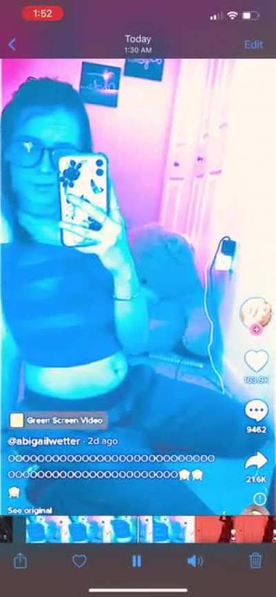 u_StifflyBored