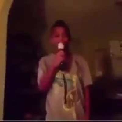⠀