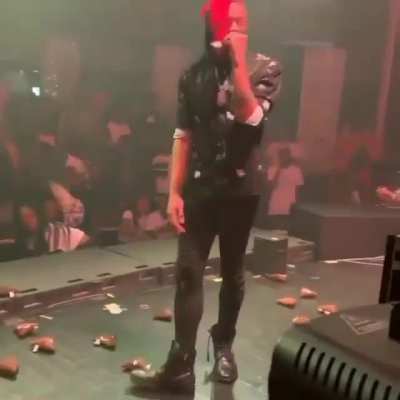 Man finna be on suicide watch after he get off the stage