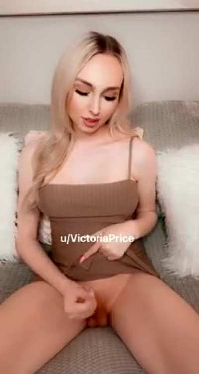 Do You Like Girls Who Have BIG Surprises For You? 🎁✨
