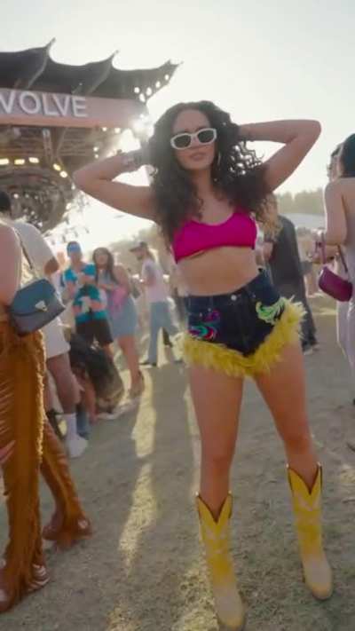 Madison Pettis 