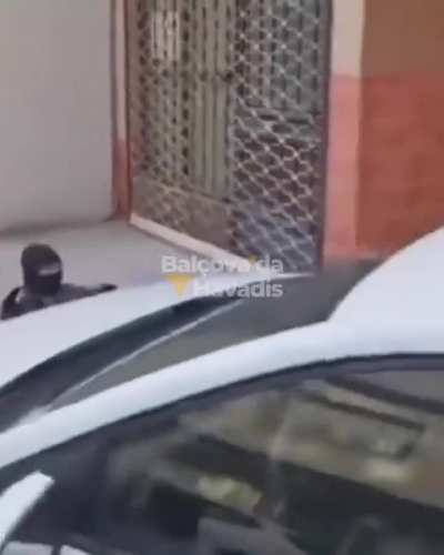 İzmir'deki Saldırıda Saldırganın Etkisiz Hâle Getirilmesi ve Ardından Saldırganın Allahu Ekber Bağır<wbr>ışlar<wbr>ı