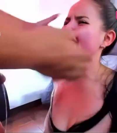 Facefuck and face slapping the best way to treat them