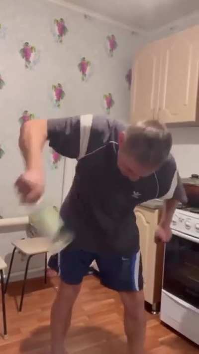 HMB and I'll show you how to break this bottle!