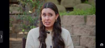 Don’t be fooled apes! Ol’ Crazy eyes is verified crazy. She doxxed a source for a story recently & here she is explaining the bullying that came after. Don’t trust the crocodile tears & dontvebgage this toxic pawn. Stay zen apes!!!!