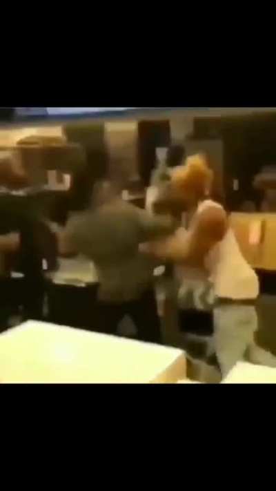 Player 3 has entered the room