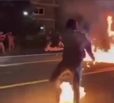 Antifa footloose