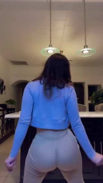 🤤🥰