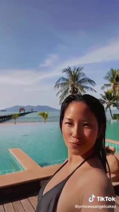 Asian ass on my fyp