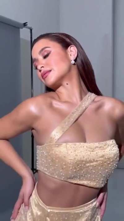 Yassi Pressman