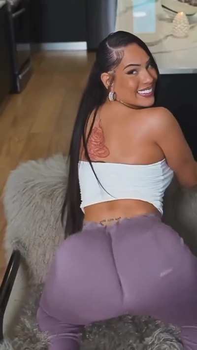 Amirah 🔥