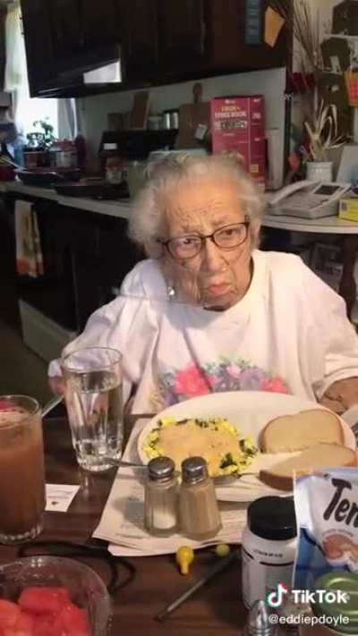 Would you like some egg with your garlic, grandma?