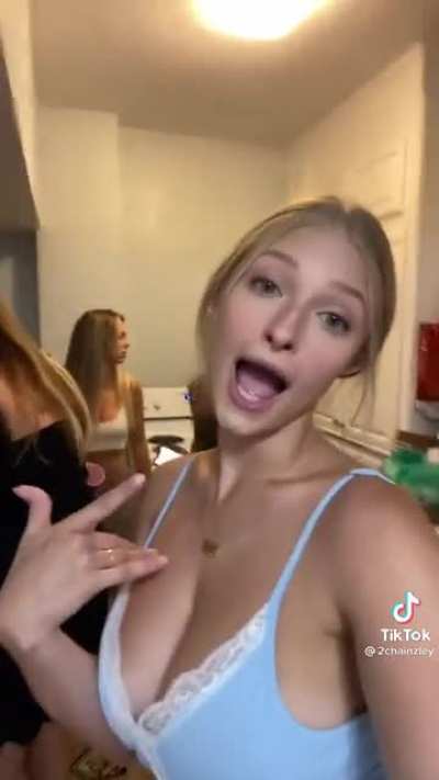 Busty Bounce