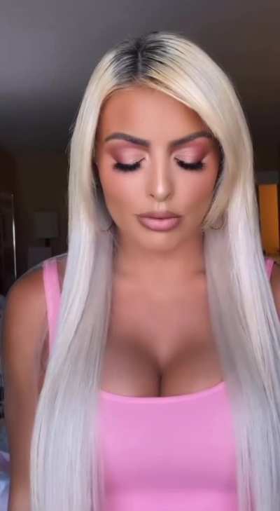 Mandy Rose