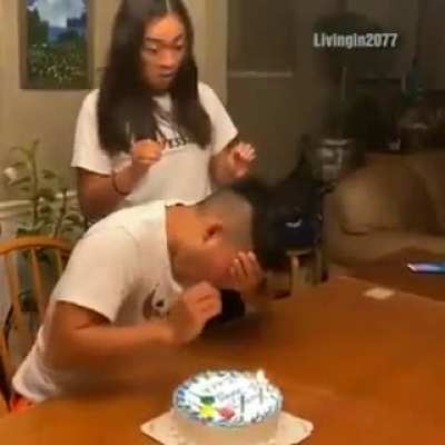 Título foi comer seu pai aquele gostoso👍