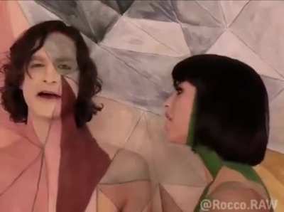 Post merda postado por um bosta