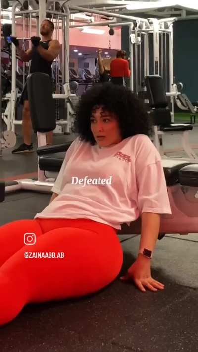 Zay (@zainaabb.ab)