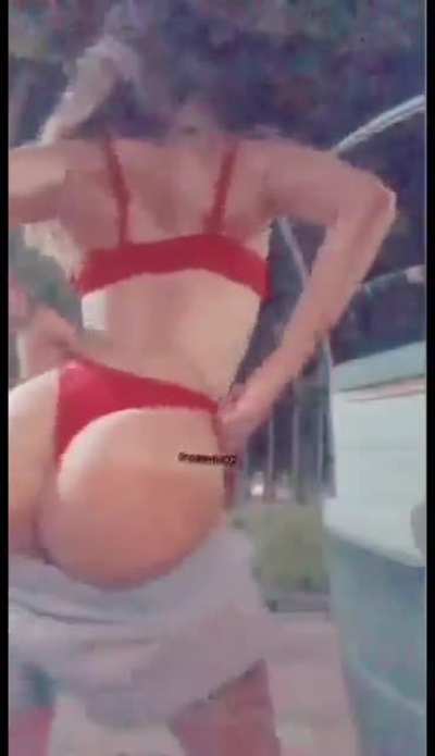 Tremendo culo😛