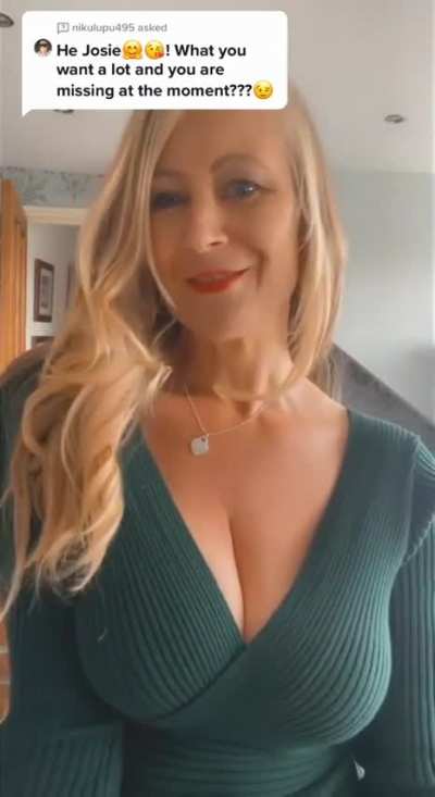 Tiktok User 