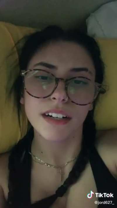 NERDY WHORE