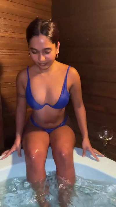 Mia Z