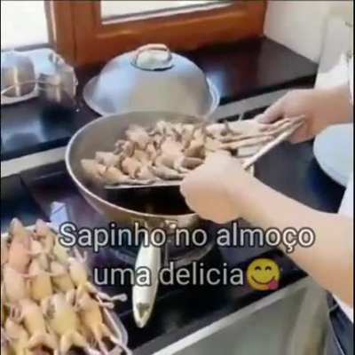 Vai um sapinho ae?