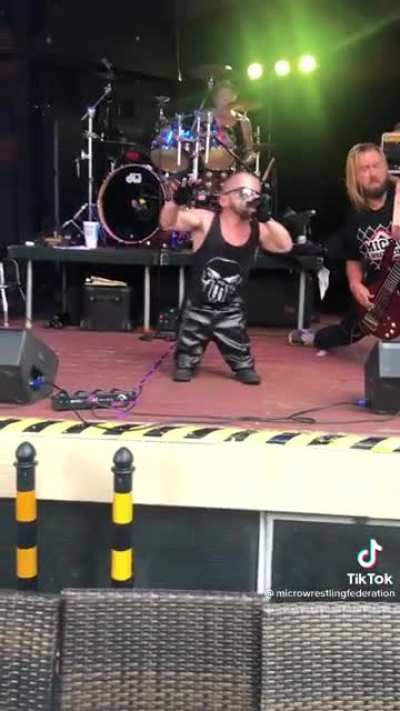 I never knew ETM was a rocker