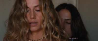 Summertime (2015) - Cécile de France & Izïa Higelin - Scene #1