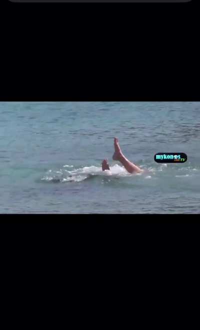 Μούσκ<wbr>εμα έγινε η Σοφία Φυρου 💦🥵