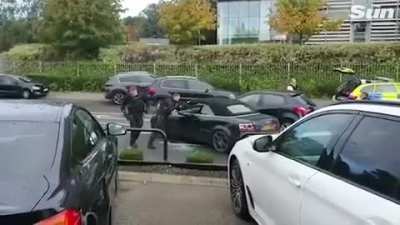 Truly the biggest idiots in cars