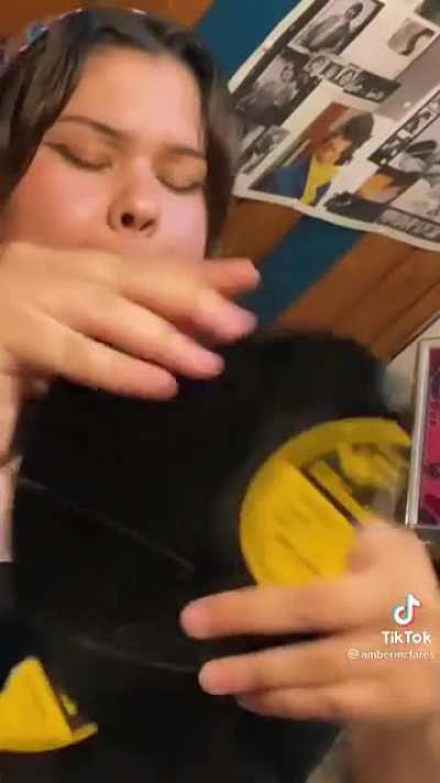 vinyljerk - Video #7521