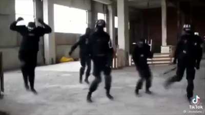 Ops..