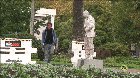 This guys does an impressive job being a statue