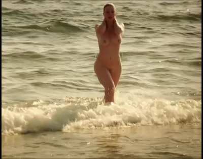 Lola Naymark - Perfect Ass