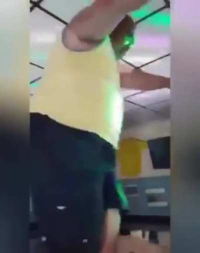 To dance in a wooden bar