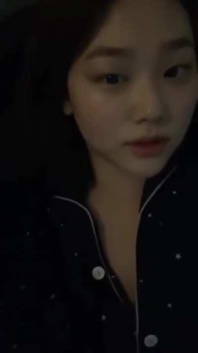 GUGUDAN Mina downblouse
