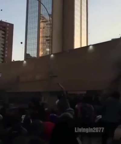 Mientras tanto en chile