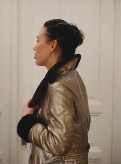 Malaya Stern Takeda showing her beautiful boobs in german series Love Addicts (2022)