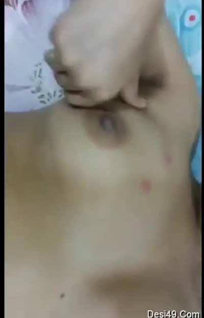 ❤️🔥Desi Bhabhi Showing Her Love Bite😈 On B00bs👐 During S*X🥵🥵 . ( LINK🖇️ IN COMMENT👇) .|