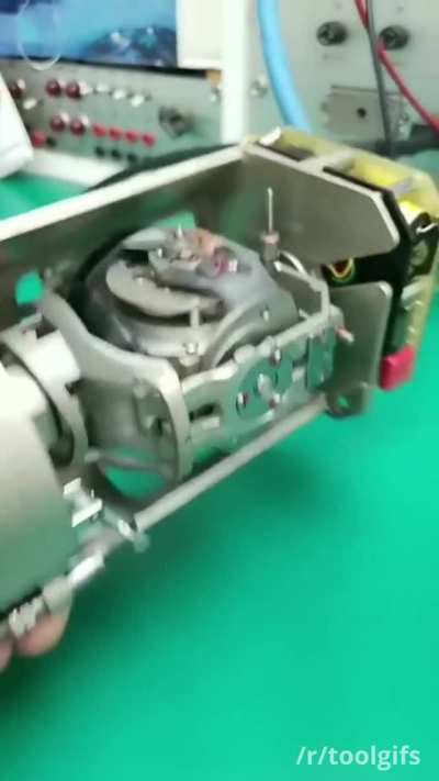 Gyroscope inside an attitude indicator (artificial horizon)