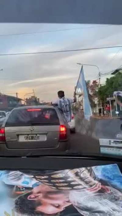 Caravana sale mal.