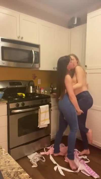 Damm hot..