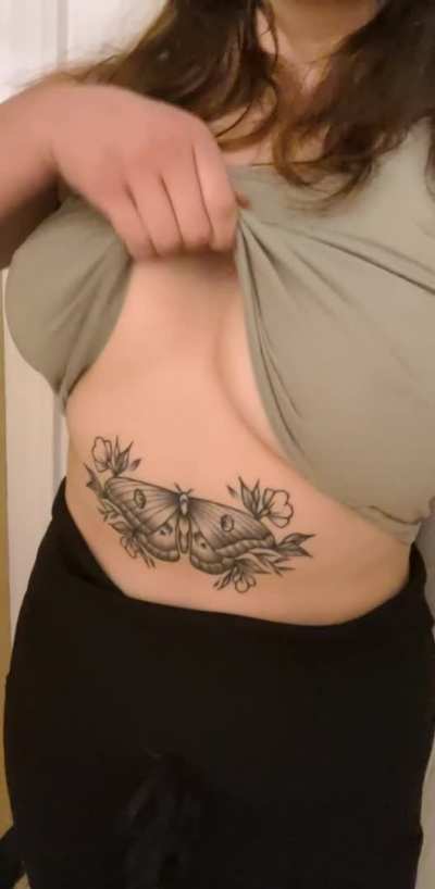 good morning everyone, first time tittydrop (oc)