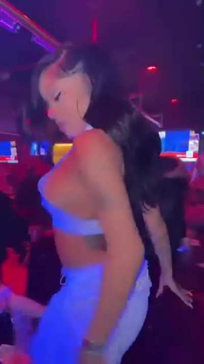 Glo 🥵